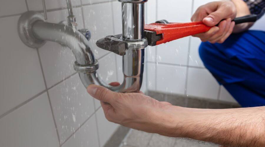 Expert burst pipe repair services in Blenheim, SC